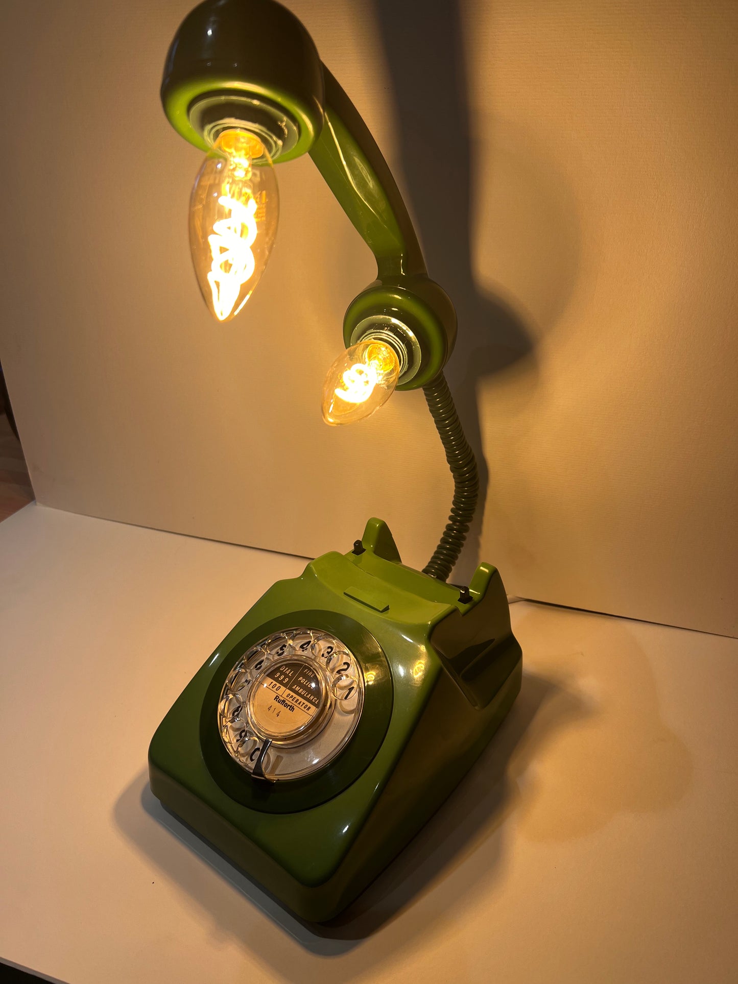 Telephone lamp